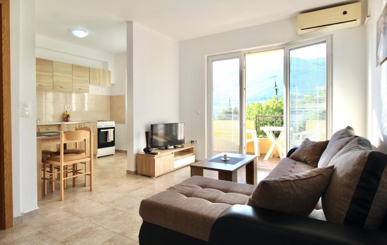 באר Apartments Cejovic מראה חיצוני תמונה