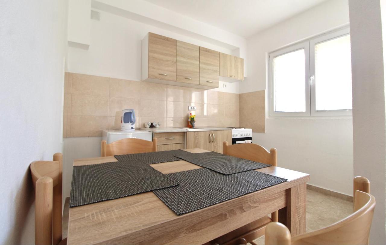 באר Apartments Cejovic מראה חיצוני תמונה