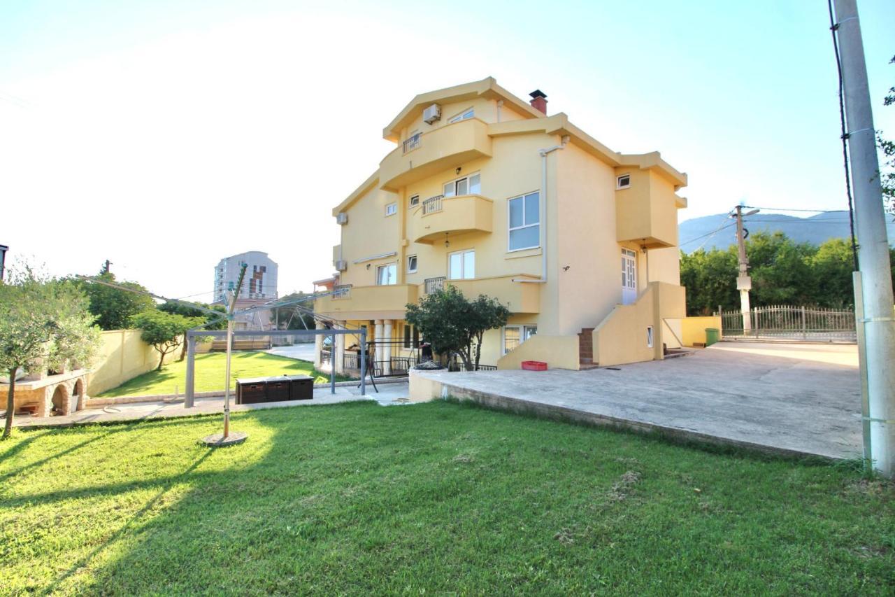 באר Apartments Cejovic מראה חיצוני תמונה