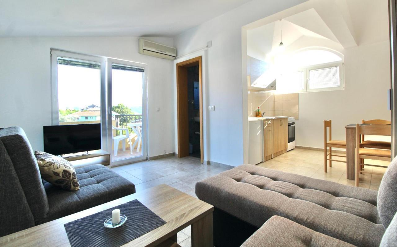 באר Apartments Cejovic מראה חיצוני תמונה